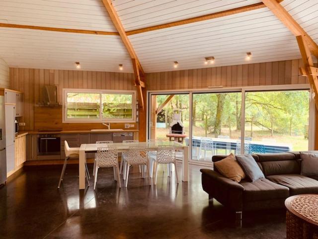 L Estanguet Maison Octogonale En Foret Rion-Des-Landes Ngoại thất bức ảnh