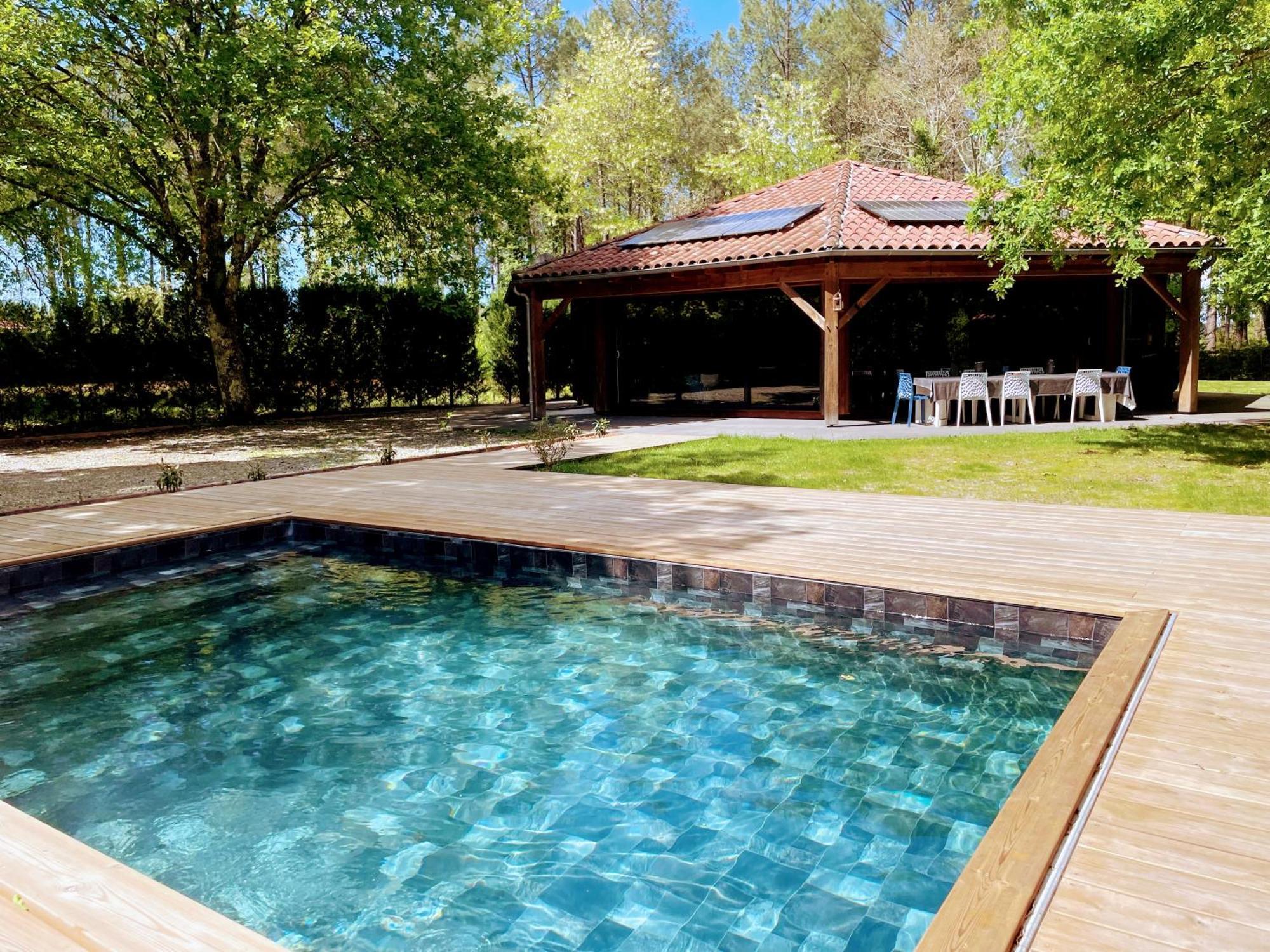 L Estanguet Maison Octogonale En Foret Rion-Des-Landes Ngoại thất bức ảnh
